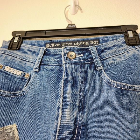R.V.T Serve Piping Hot Patchwork Blue Jeans Sz 5/6 High Rise Straight Leg NWOT - Picture 10 of 15